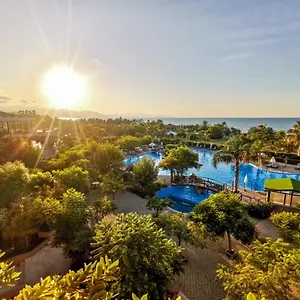 5* Курортный комплекс Grand Palladium Sicilia &