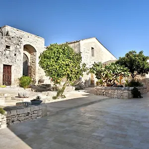 Séjour à la campagne Borgo Alveria, Villa Vela