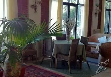 Hotel Villa San Giovanni Erice 2*,